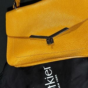 BOTKIER 
Valentina flap satchel